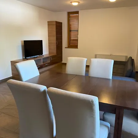 Jacht Apartman *